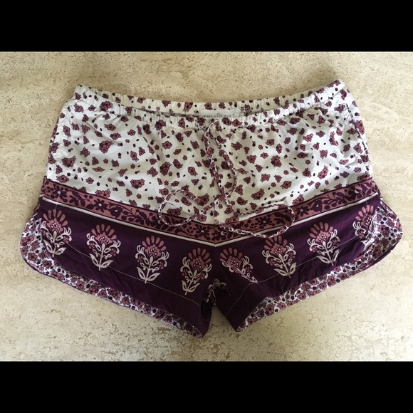 Full Tilt 100% Rayon Shorts🌸 - Picture 1 of 5